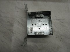 25 LOT NEW Topaz B8550 4-inch Square Welded Box NM Clamp FL Bracket 1-1/2-inch