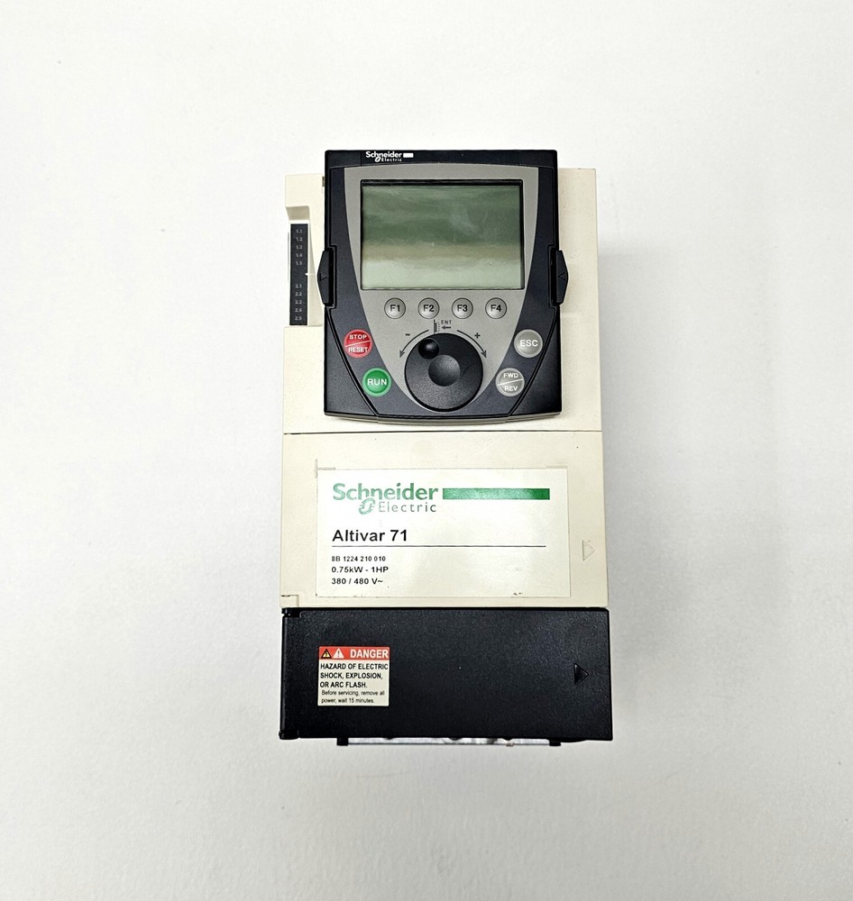 Schneider Altivar 71 ~ Variable Speed Drive ~ ATV71H075N4S337 & VW3A1101