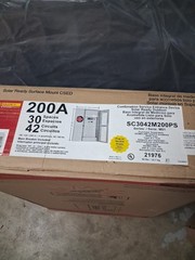Square D – SC3042M200PS Homeline 200 Amp 30-Space 42-Circuit