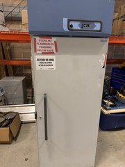 Thermo Scientific Revco ULT2330A20 -30°C Upright Lab Freezer 23.3 Cu Ft 115V