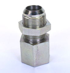 Eaton Aeroquip 2239-16-16S Flare Adapter -16 Female NPTF x -16 Male Steel