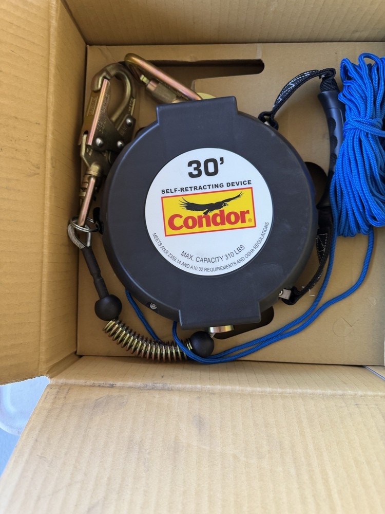 Condor 30′ Self-Retracting Lifeline SRL w/ 30′ Cable, Anchorage Carabiner 22RT99