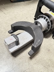 Handheld 1″ Electric Hydraulic Rebar Bender 10-25mm Bending 3/8 – 1” 1500W 110V
