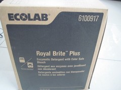 ECOLAB 6100917 Royal Brite Plus Enzymatic Detergent Color Safe Bleach 45lbs New