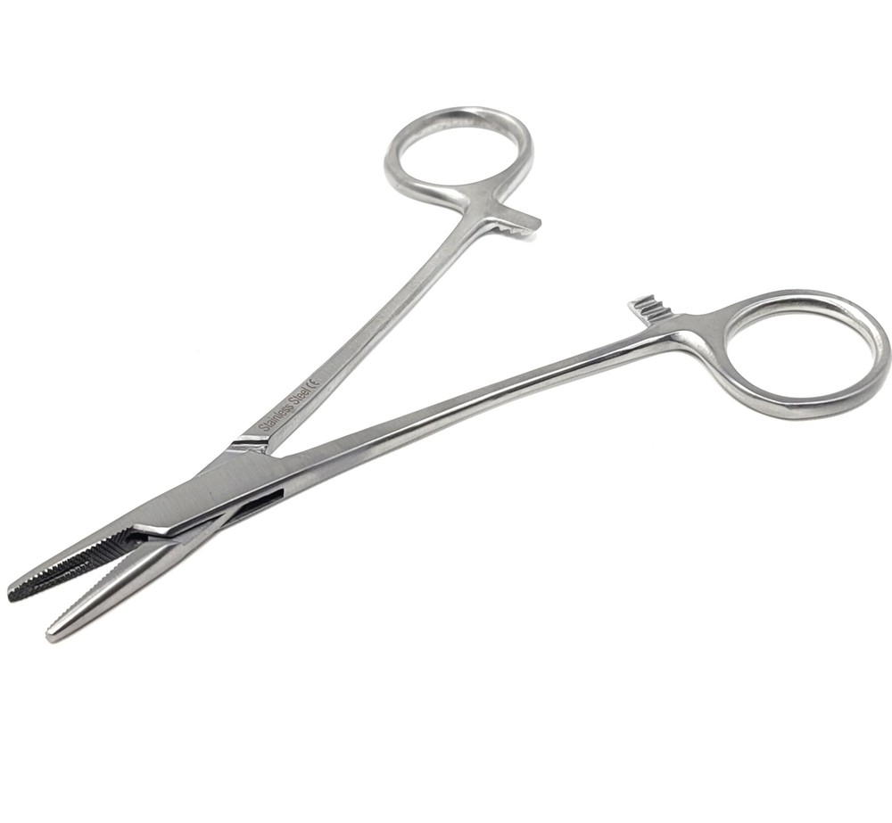 Premium Grade Mayo Hegar Needle Holder Driver 5.5″(14cm)