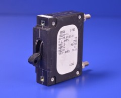 Airpax 15A @ 250Vac Circuit Breaker P/N: LELK1-1-61-15.0-01-V