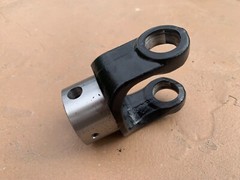 King Kutter Series 4 Metric 1-3/8″ Shear Bolt Yoke w/ U-Joint (23-004K)
