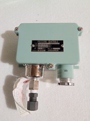 SAGINOMIYA ANS-C101WGQ PRESSURE CONTROLS RANGE -0.06-0.1 MPa MP 0.3 MPa NEW