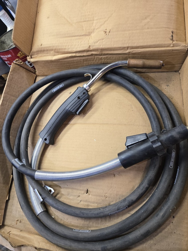 Lincoln Magnum 400 15′ Welding Gun IM381-D