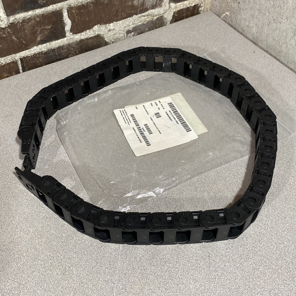 Igus Cable Track 15i.015.125 Or 170.2 With 31 Links -!