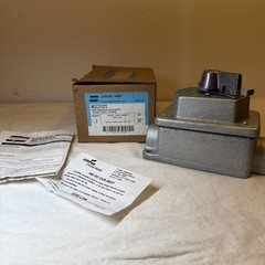CROUSE-HINDS MC21272 Watertight Selector Switch 2POS2CIR3/4H Explosion Proof