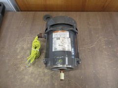 WEG Explosion Proof Motor .7536XS3E56C 0.75/0.50HP 3600RPM 60/50Hz Used