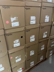 1pc Modicon Brand New Sealed 140CRA31908 Schneider Electric 140-CRA-319-08