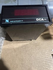 QUANTA NE-Q9000 AVR1 4-Digit Digital Panel Meter 120 VAC 5 Watt 0-10 VDC Newport