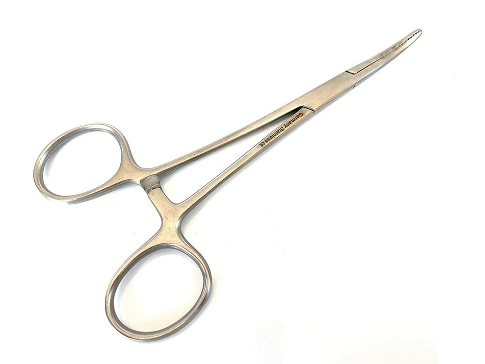 Kelly Hemostat Forceps Curved 5.5″ German Stainless Steel CE
