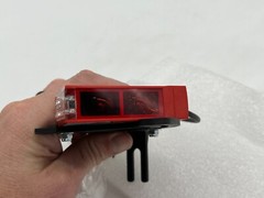 NEW Leuze HT46CI/4P-200-M12 Diffuse Sensor w/ Background Suppression 50129751