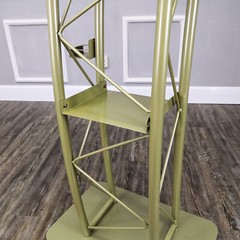 Light Green Hue Gold Color Curved Podium Church Podium Truss Metal Wood Pulpit