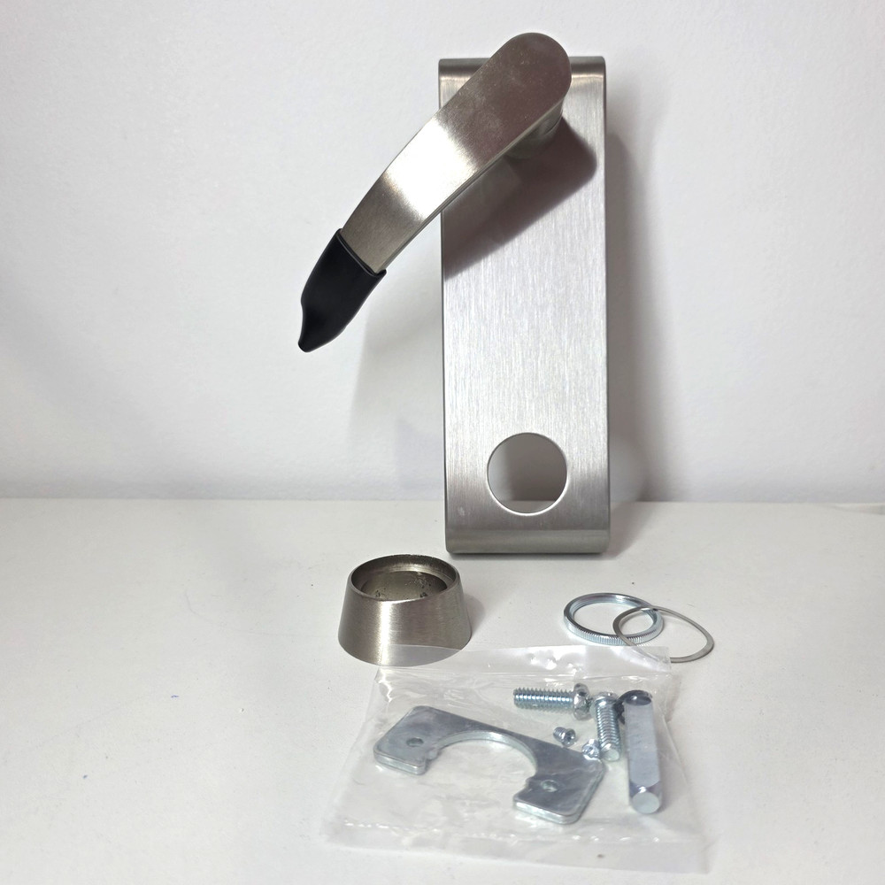 HAGER 093220 PANIC RIM EXIT DEVICE WITH CYLINDER ESCUTCHEON LEVER TRIM