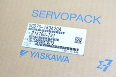 YASKAWA New Servopack SGD7S-180A20A 2KW 1PCS