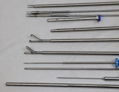 25Pcs Laparoscopic Instrument Set 5mmx330mm Reusable SS Surgical Kit CE Approved