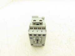 Allen Bradley 700-CF400KD Control Relay 110v 60Hz Coil 600vAC 25A 3Ph 4NO Ser A