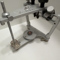 Whip Mix Dental Articulator – Model 3040