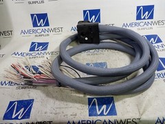 Telemechanique Schneider Electric 392876 Cable 70 Pin 1.5M Free Wires New Surp