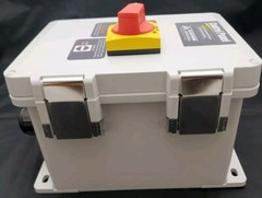 Schneider Ensto PolyBox W5003 On & Off Control Panel Enclosure Type 3R 9-14 Amps