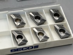 SECO XOEX 180604FR-E10 H25 Carbide Milling Inserts Turbo Mill – (Box of 6)