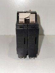 Eaton CHN230GF 30A Ground Fault Circuit Breaker *NOB* Tie Bar Is Broken