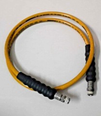 Enerpac HC7206 Hydraulic Hose 6 Ft. 3/8″ NPT 700 Bar/ 10,000 PSI