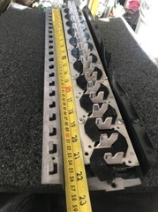 BRYANT BUSS BAR 200A 240V 1PH 20 SPC + 2 MAYN USED GOOD CONDITION OBSOLETE