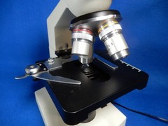 Omax Four Lens With Slide Stage Microscope Lightg and Aperature Control Good Use
