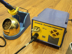 HAKKO FP-102 Soldering Iron Station w/ extra tips and solder spool COMPLETE !