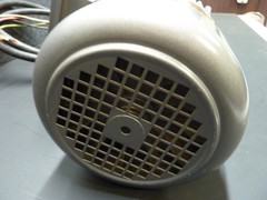 NORD GEAR BOX SK02040AFBH-90SP/4CUS TW 10.20:1 REDUCER w/ SK90SP/4 Motor (31386)