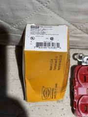 (1) Red Hubbell Duplex Receptacle HBL8300R 20A 125A 2P 3W Red Hospital Grade NEW