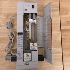 Shimadzu AOC-20i Auto Injector