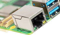 Raspberry Pi 5 (2GB) RAM Broadcom BCM2712 Arm Cortex-A76 2.4GHz Single Board