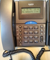 Syspine IP Phone 310 Microsoft Response Point Business Lot of 2 YV5
