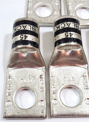 Lot of 5 Thomas Betts 54110 Short Barrel 2/0 AWG Crimp Lugs 3/8″ Hole 600 Volt