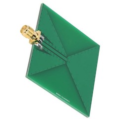 Long Service Life UWB Antenna Operating in the Range of 2 4 to 10 5GHz