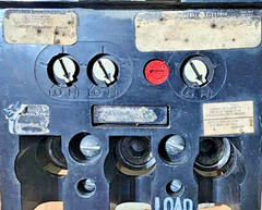 General Electric TFJ236200 Molded Case Circuit Breaker 3 Pole 200 Amp 600V