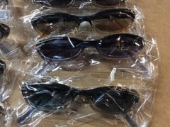 ASSORTED BOX OF SUNGLASSES SUN GLASSES SET OF 14 GLASS COLORED SMALL LENS