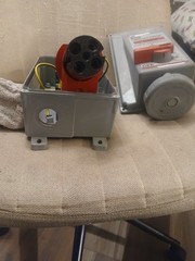 Hubbell HBL460MI7W 60-Amp Circuit Lock Mechanical Interlock 480V 60A As Picture