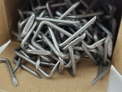 Lot of 2 Boxes of 100 Topaz Cat # 183 Cable Staples 1″ x 1/2″