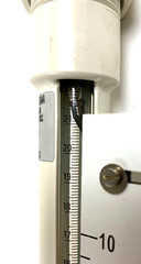 ROTA YOKOGAWA FLOW METER 100 KPA 176 DEGREES F MAX 1/2″ CONNECTION LENGTH 14″