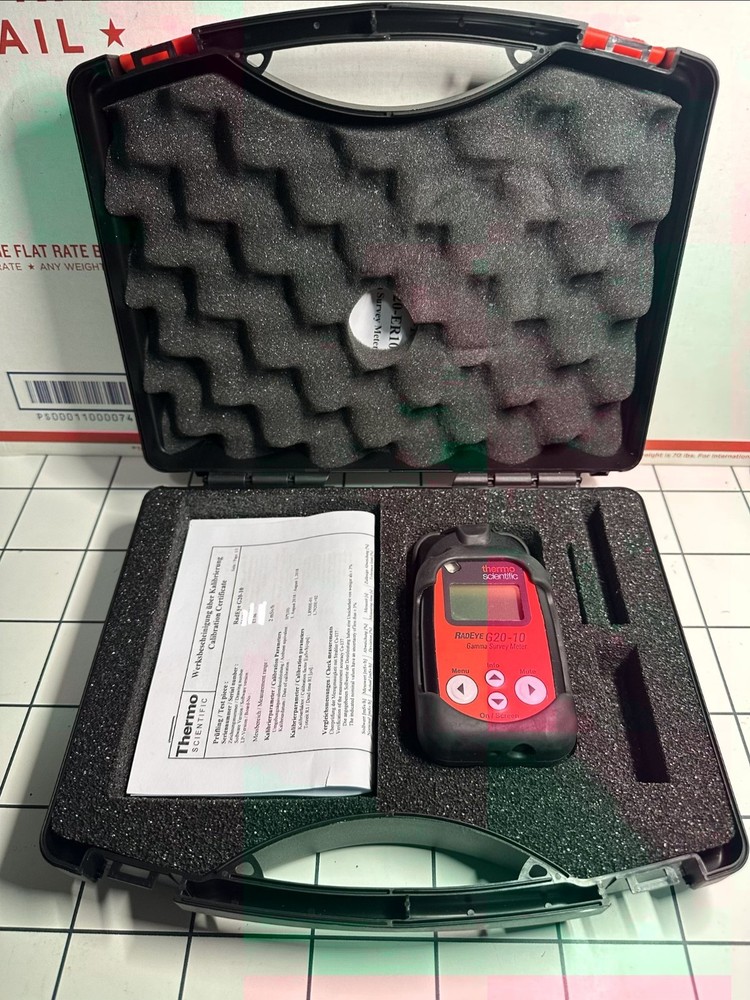 Thermo Scientific RadEye G20-10 X-ray Radiation and Gamma Detector Complete Case