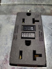 Eaton CHU7N7N5GS Power Outlet Panel Surface Mount 125A 120/240VAC 1PH 3W Type 1