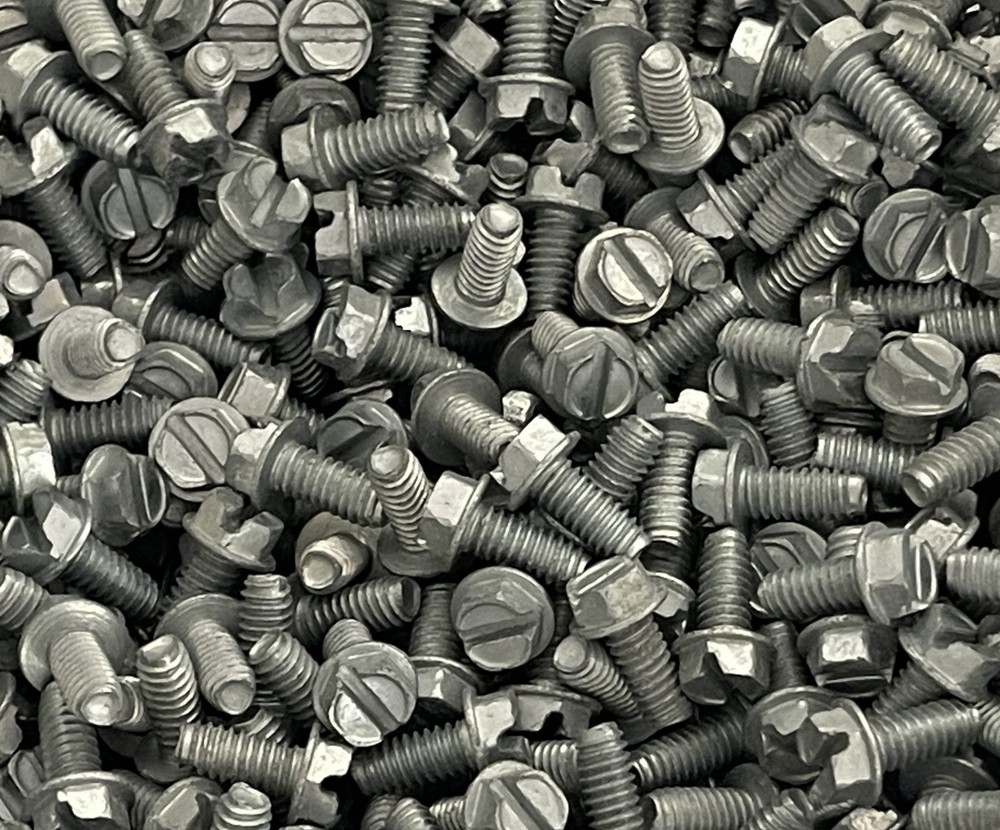 (100) 12-24 x 1/2″ Hex Head Thread Forming Screws Zinc Plated Slotted Hex Drive