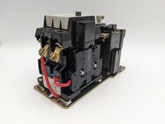 Siemens SXL CO NEMA Size-1 600 VAC 27 AMP 10 HP 3-PH 220/240 Volt Coil Starter
